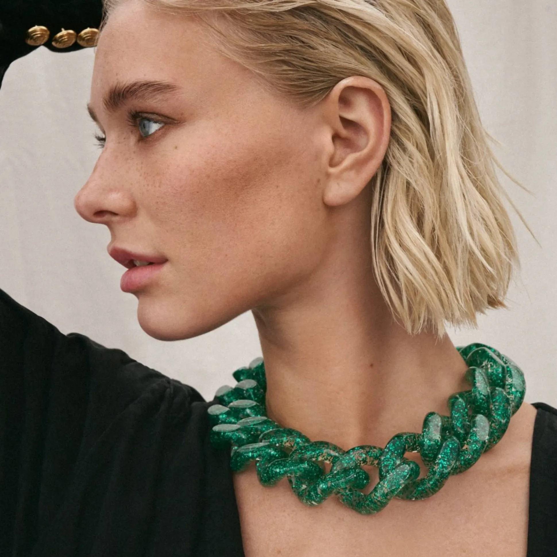 Vanessa Baroni Halsketten|Big Flat Chain Necklace Green Glitter