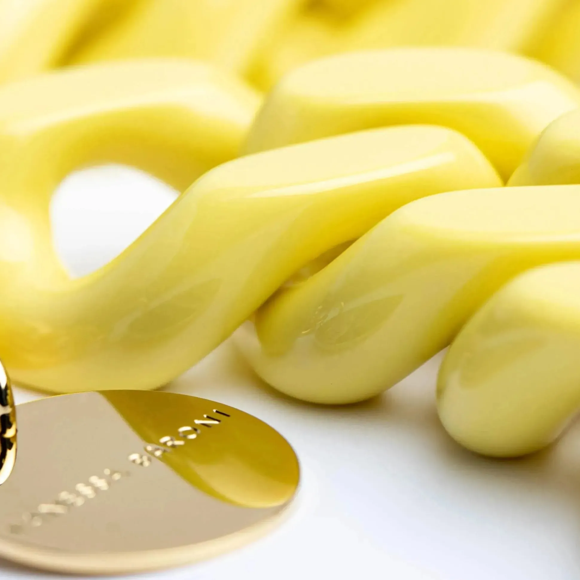 Vanessa Baroni Halsketten|Big Flat Chain Necklace Yellow