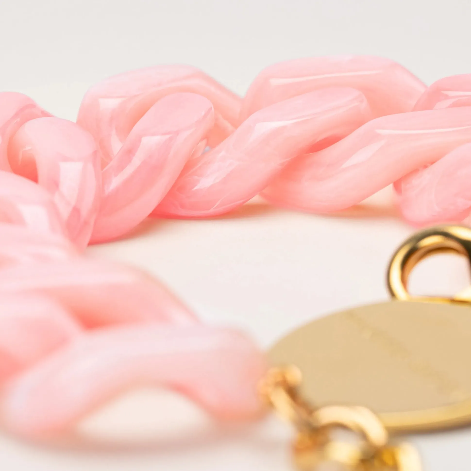 Vanessa Baroni Armbänder|Flat Chain Bracelet Neon Pink Marble