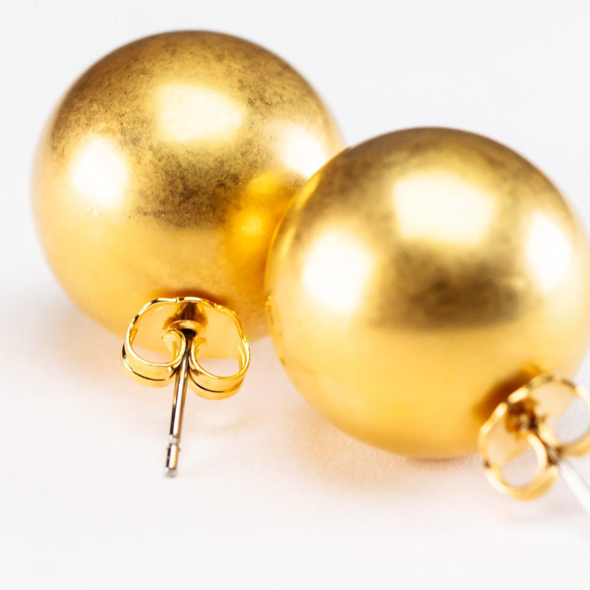 Store Vanessa Baroni Dot Earring Gold Vintage