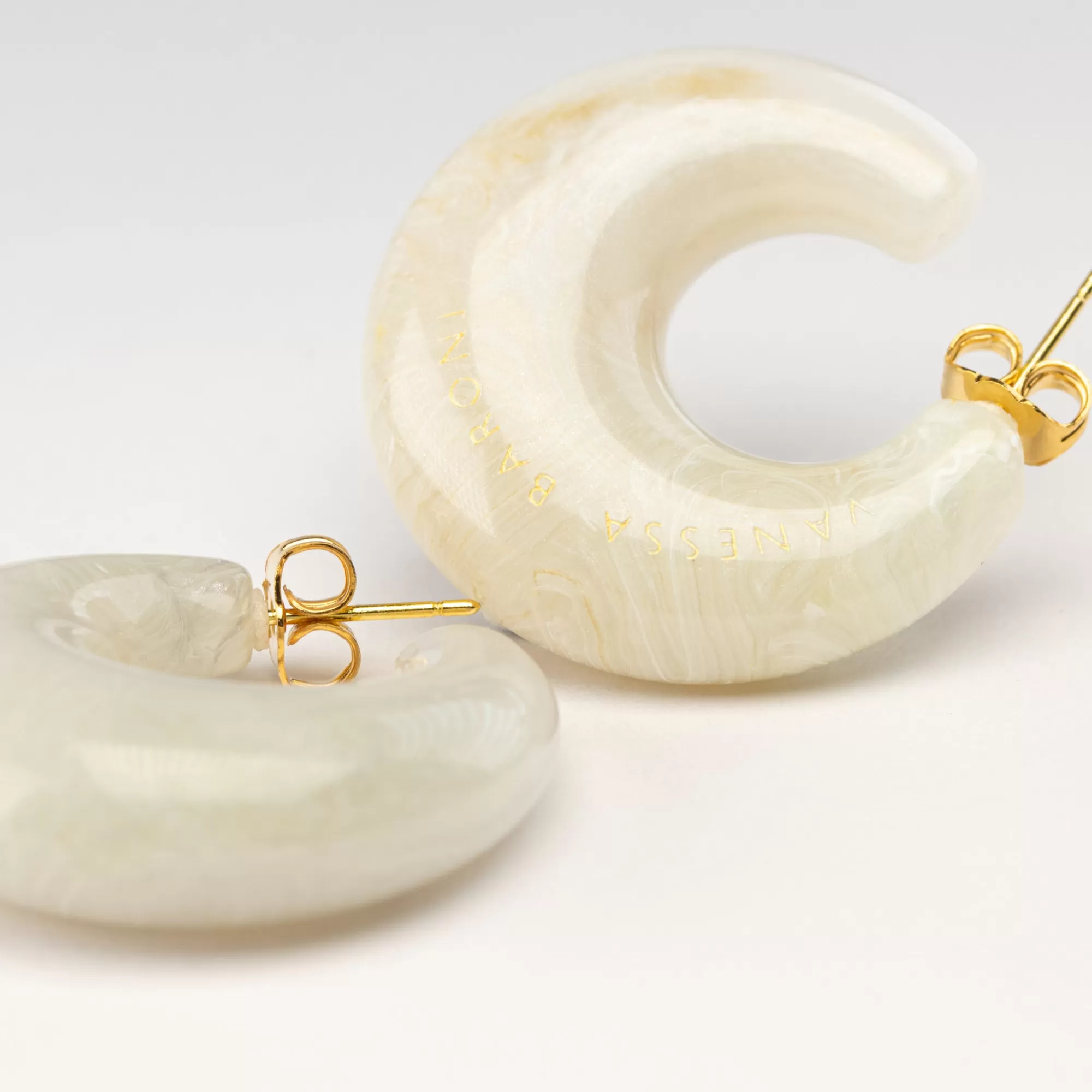 Sale Vanessa Baroni Moon Earring White Marble