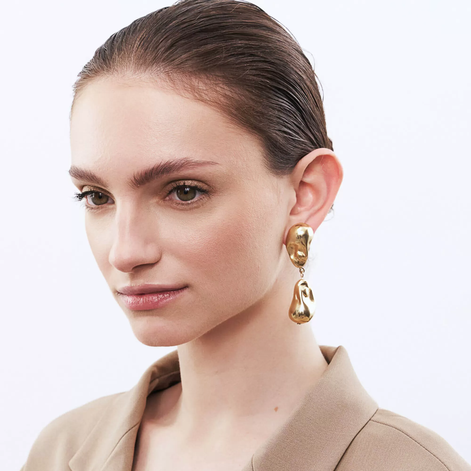 Shop Vanessa Baroni Nugget Earring Gold