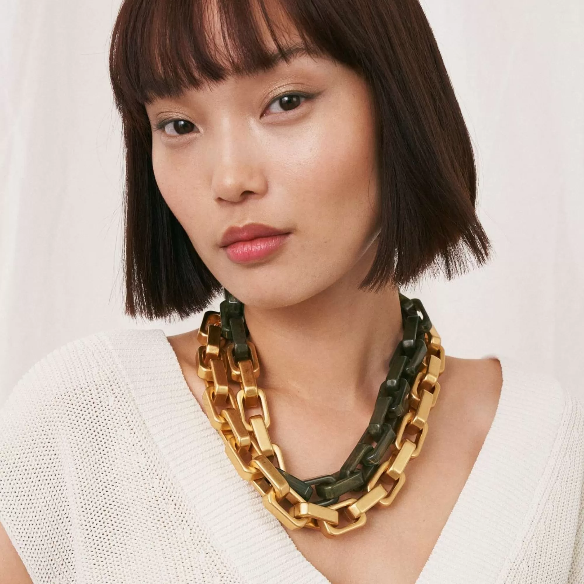 Best Vanessa Baroni Tank Necklace Gold Vintage